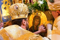 Блаженніший Святослав, коронував папськими коронами чудотворну ікону Ліської Матері Божої